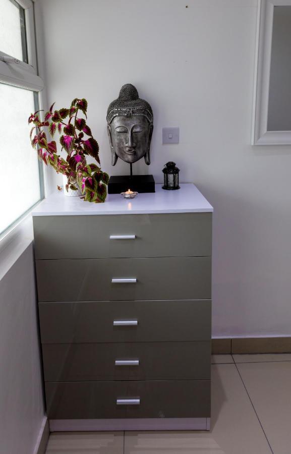 Comfortable Stays - Shirley, Solihull Eksteriør bilde